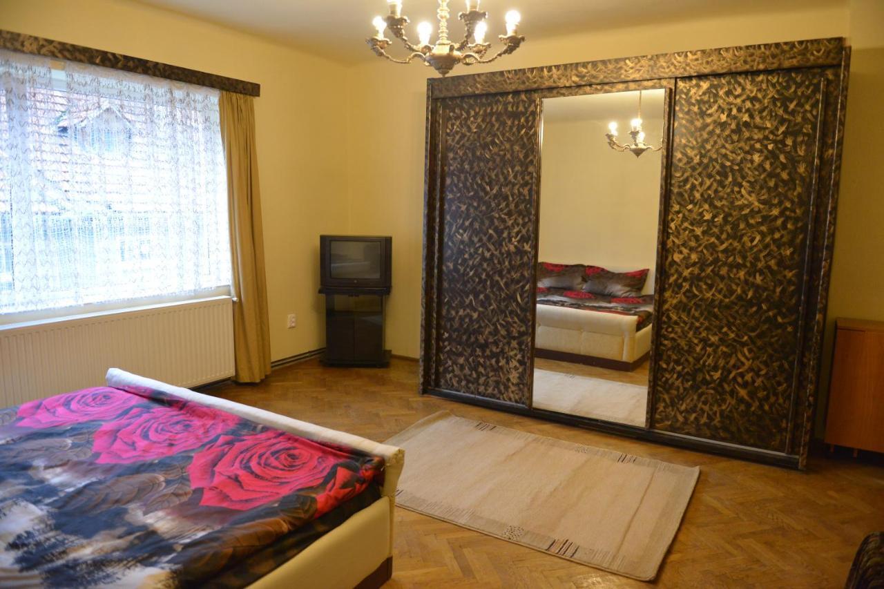 Apartament Oana Braşov Exterior foto